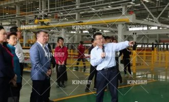 【新闻】天下政协委员教科卫体委员会副主任、科技部原副部长曹健林向导天下政协调研组莅临利来最给利的老牌机械人调研